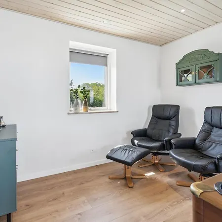 Hébergement de vacances Ika - 450m From The Sea By Interhome *